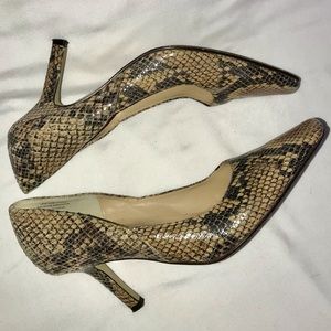 3/$30 Karen Scott Faux Snake Tan Pumps 7 1/2 M